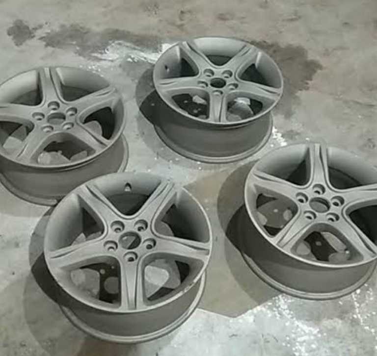 Wheel Rim Sandblasting