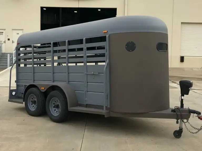 Horse Float Sandblasting